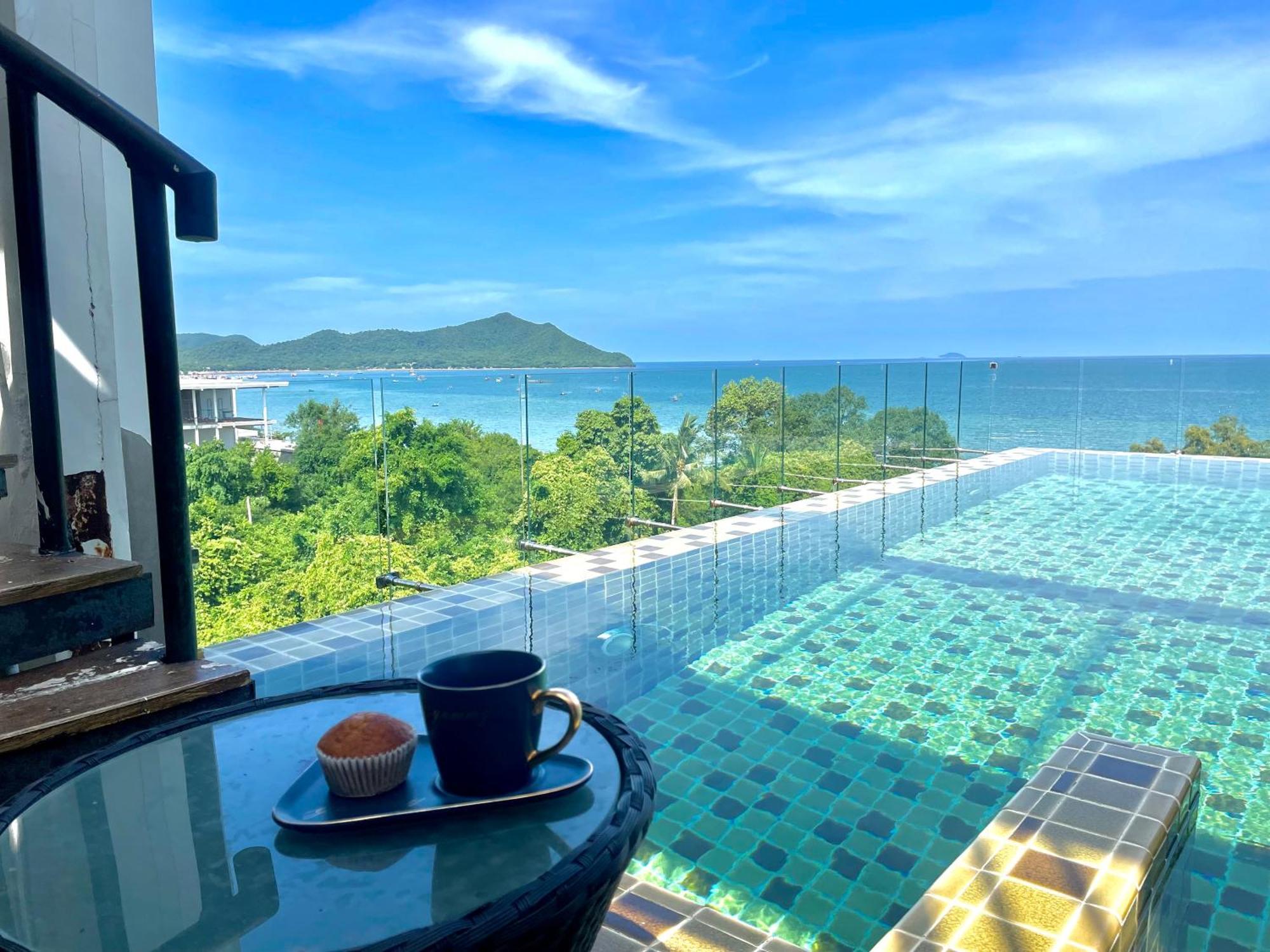 Apartamento Deamber Bangsare Pattaya Bang Sare Exterior foto